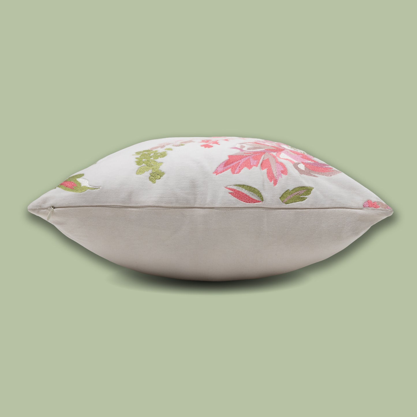 Rosalie Hvit brodert pynteputetrekk 45x45 cm