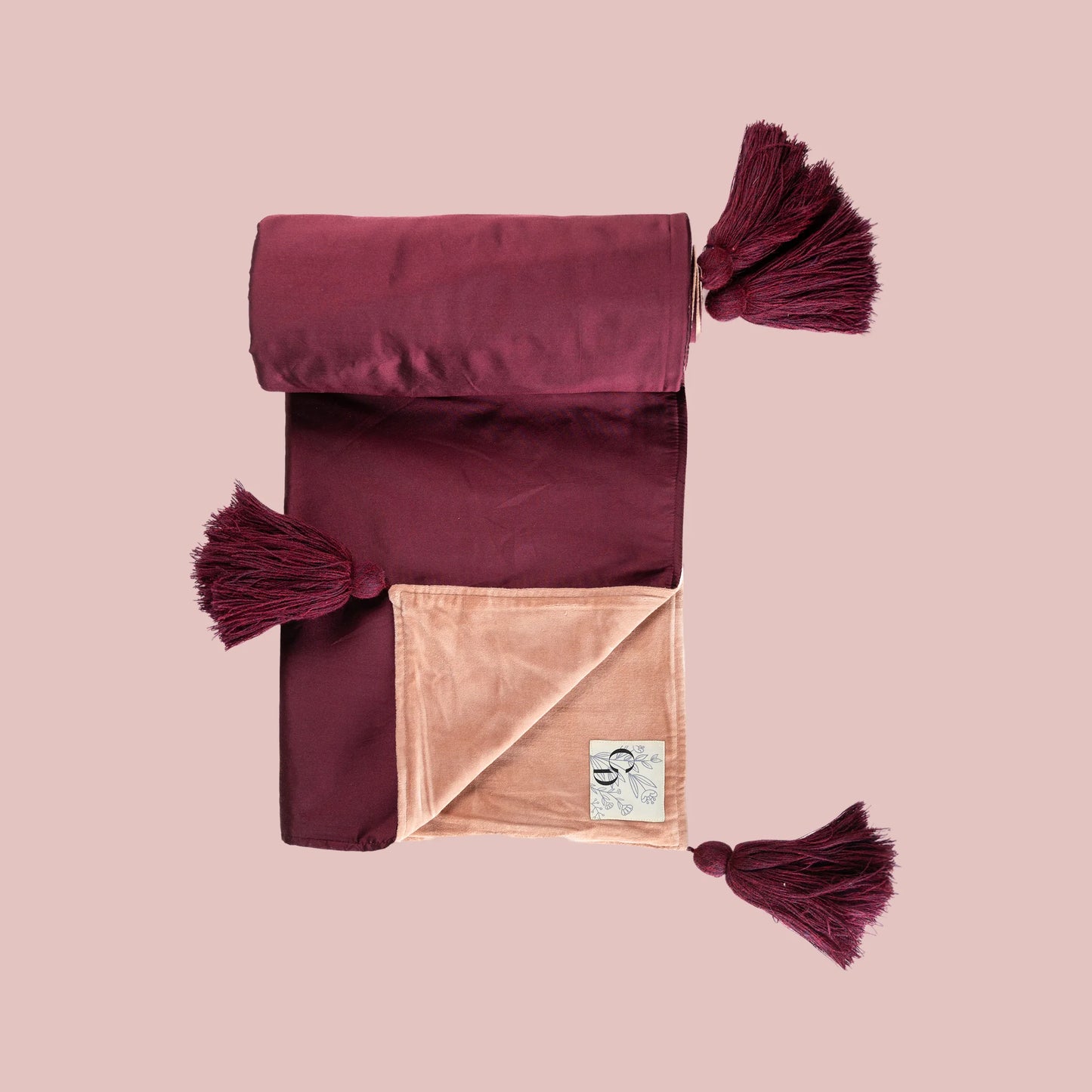 Himmelblush Putetrekk + Mocha mousse-Vinrød Ly Pledd