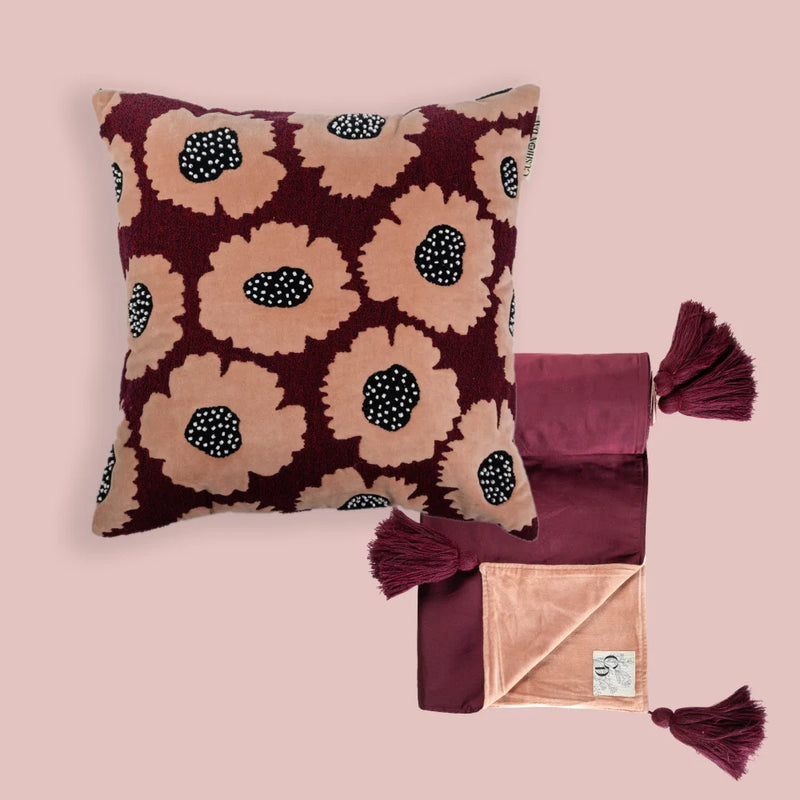 Rosenatt Putetrekk + Mocha Mousse-Vinrød Ly Pledd