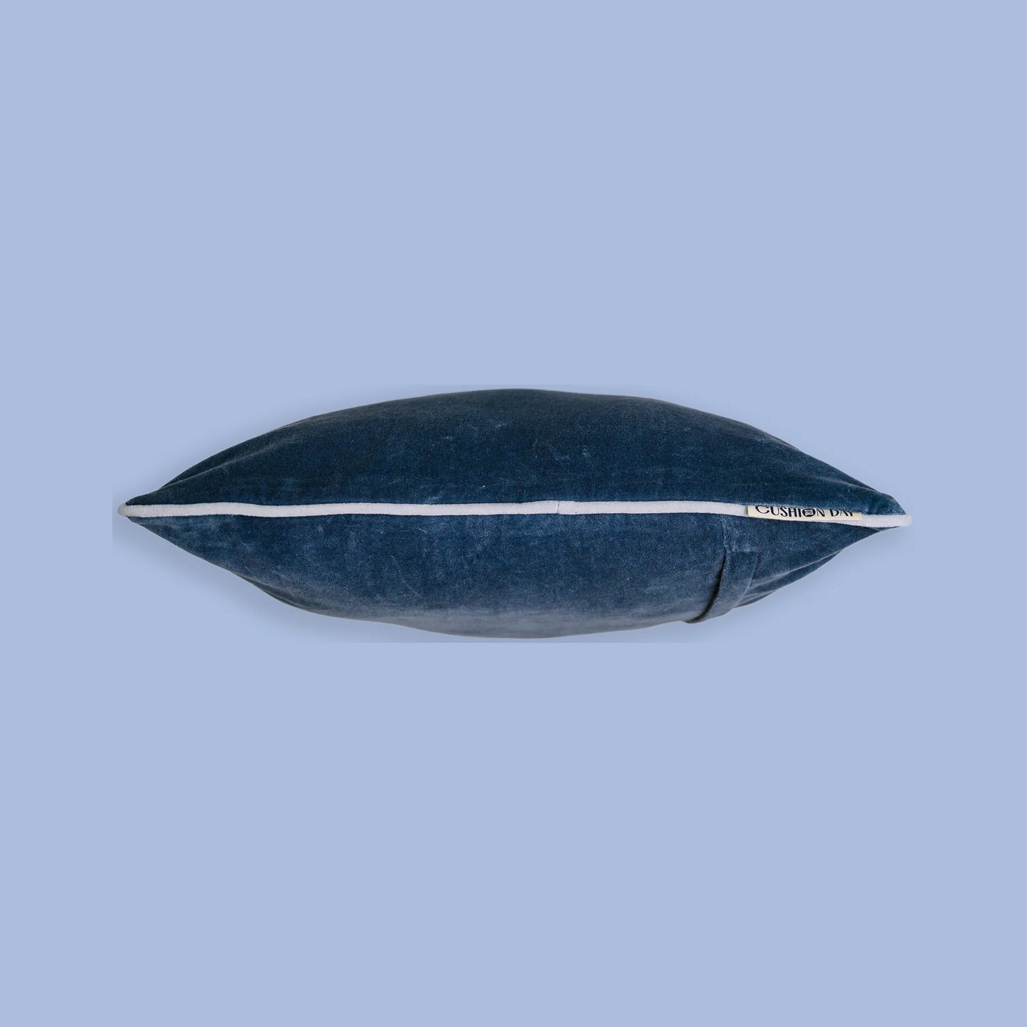 Tidevann - Fjord Velvet Cushion Cover